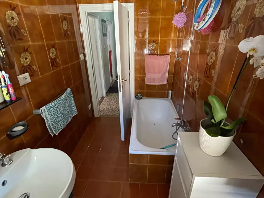 Immagine 6 di Appartamento in vendita  a Poggibonsi