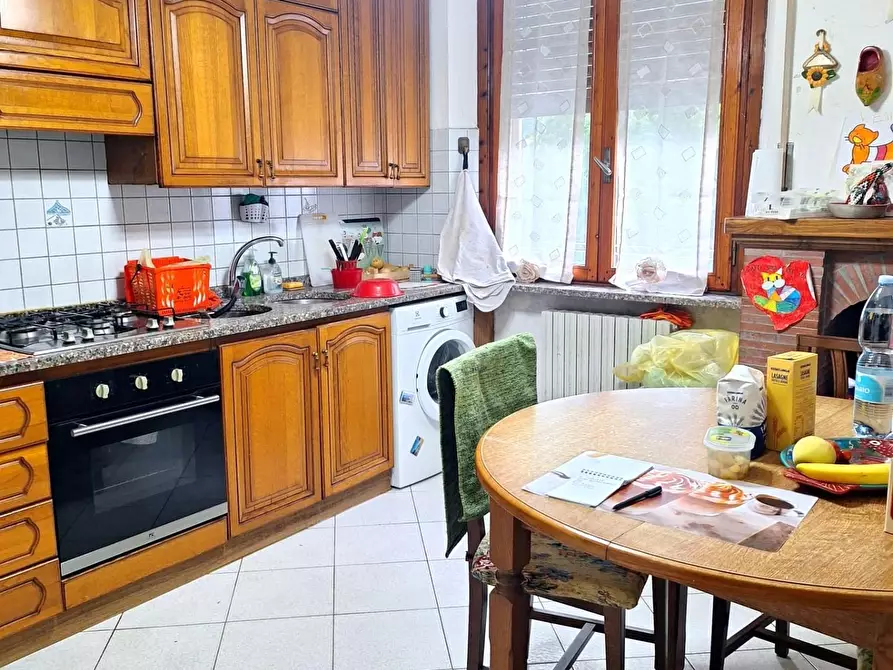 Immagine 2 di Appartamento in vendita  a Capannori