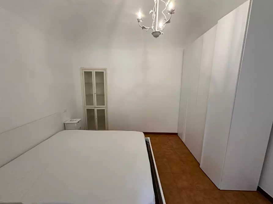 Immagine 12 di Appartamento in affitto  a Massa