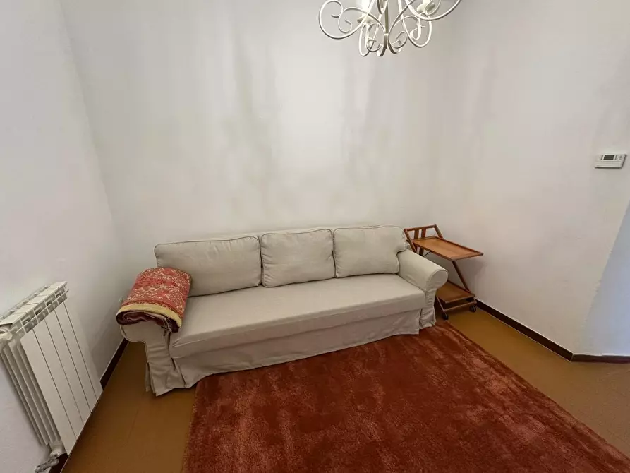 Immagine 2 di Appartamento in affitto  a Massa