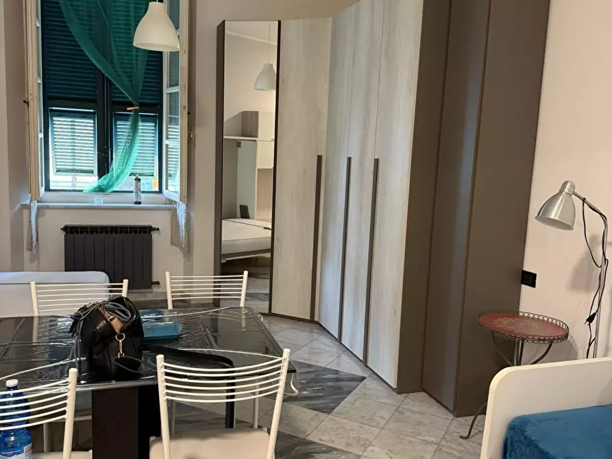 Immagine 2 di Appartamento in affitto  a Carrara