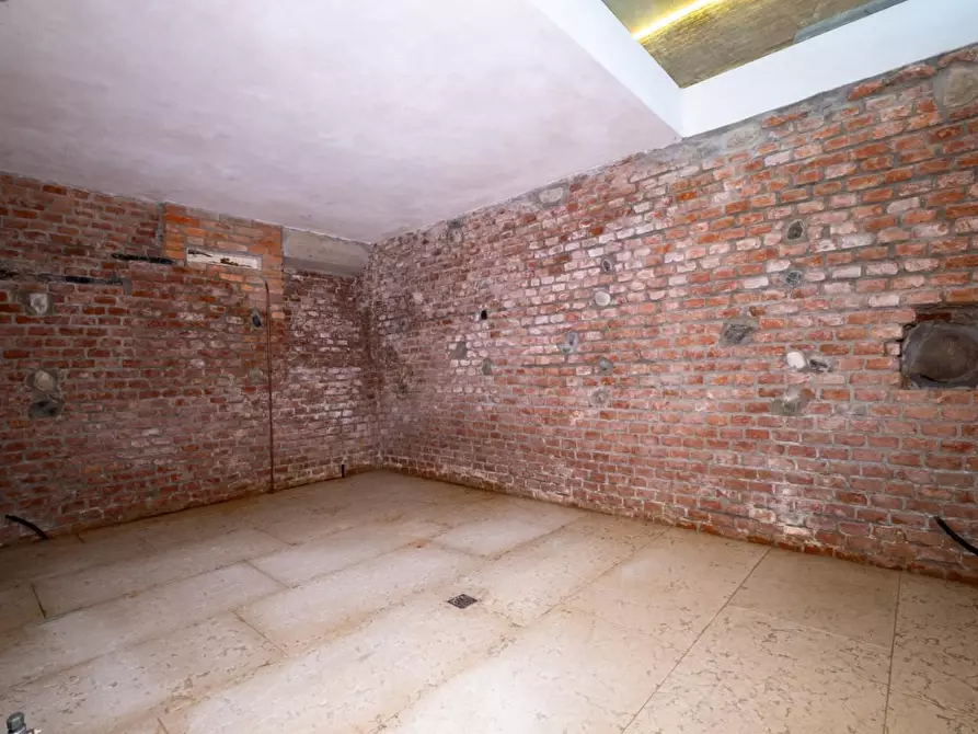 Immagine 36 di Appartamento in vendita  a Medolago