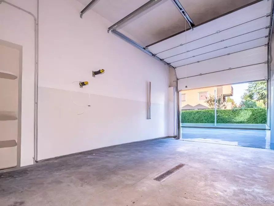 Immagine 54 di Appartamento in vendita  a Medolago