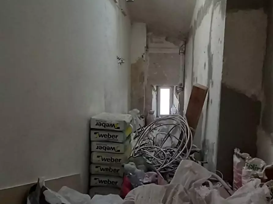 Immagine 15 di Appartamento in vendita  a Carrara