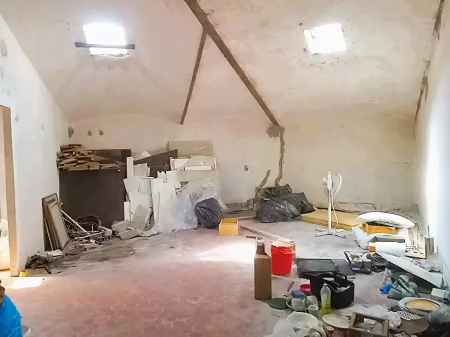 Immagine 35 di Appartamento in vendita  a Carrara