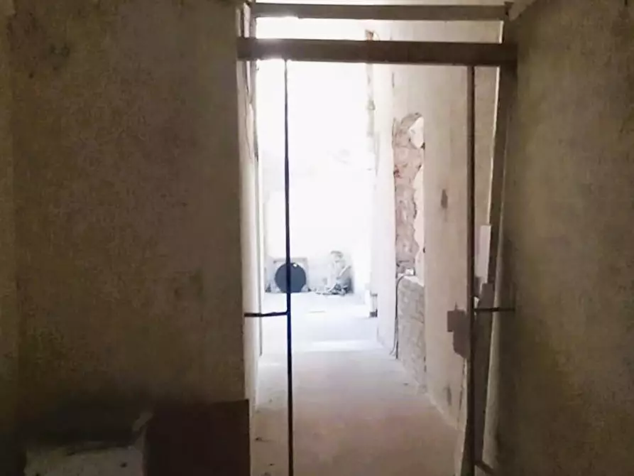 Immagine 32 di Appartamento in vendita  a Carrara