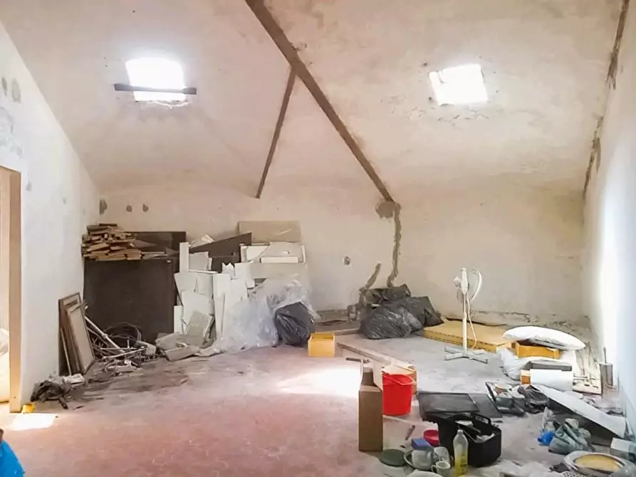 Immagine 34 di Appartamento in vendita  a Carrara