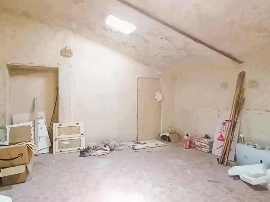 Immagine 28 di Appartamento in vendita  a Carrara