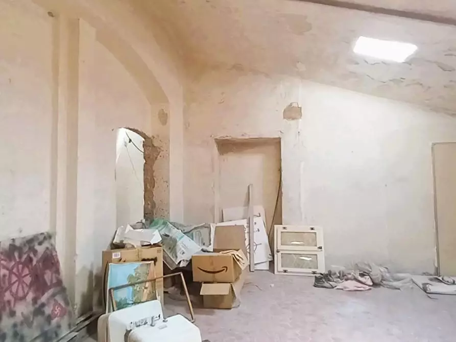 Immagine 23 di Appartamento in vendita  a Carrara