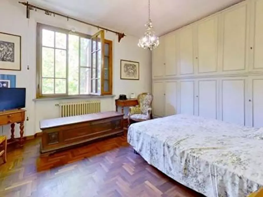 Immagine 11 di Villa in vendita  a San Giuliano Terme