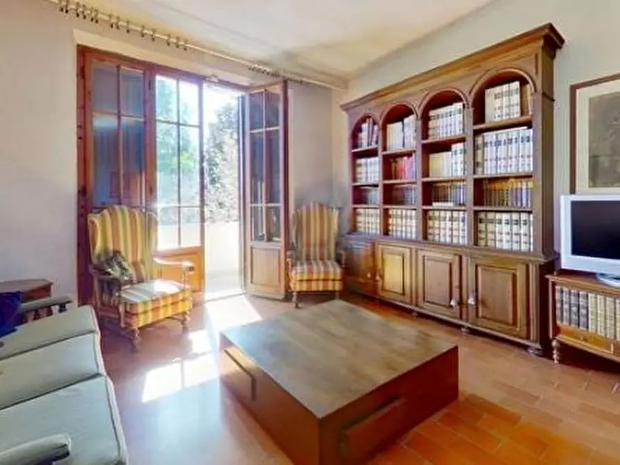 Immagine 15 di Villa in vendita  a San Giuliano Terme