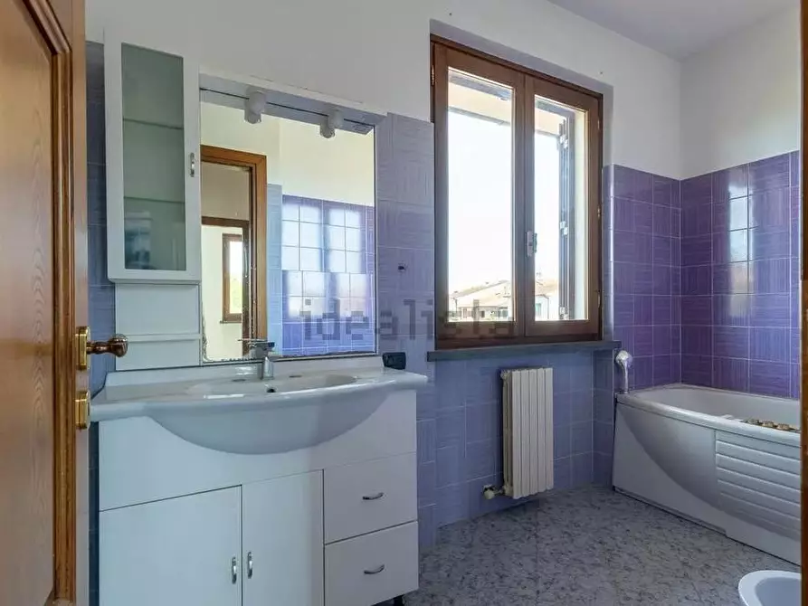 Immagine 34 di Casa bifamiliare in vendita  a San Giuliano Terme