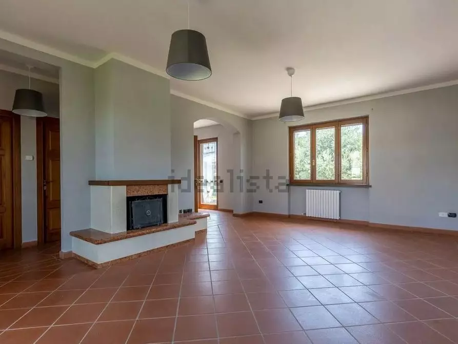 Immagine 9 di Casa bifamiliare in vendita  a San Giuliano Terme
