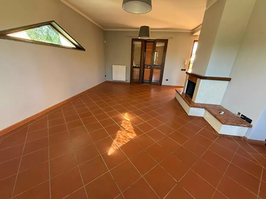 Immagine 3 di Casa bifamiliare in vendita  a San Giuliano Terme