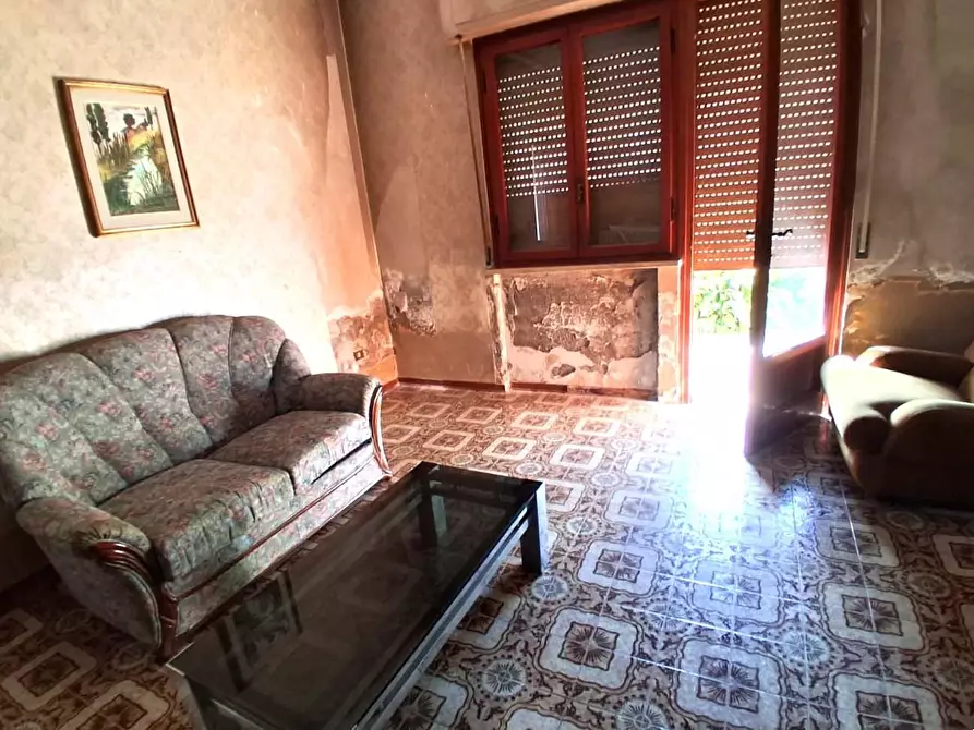 Immagine 9 di Appartamento in vendita  a Lucca