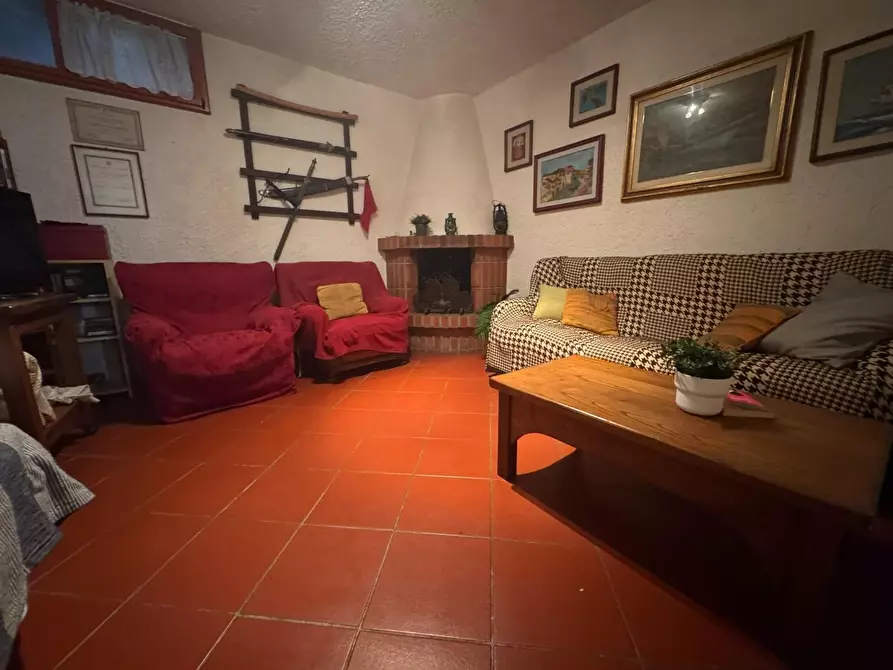 Immagine 31 di Villetta a schiera in vendita  a Viareggio