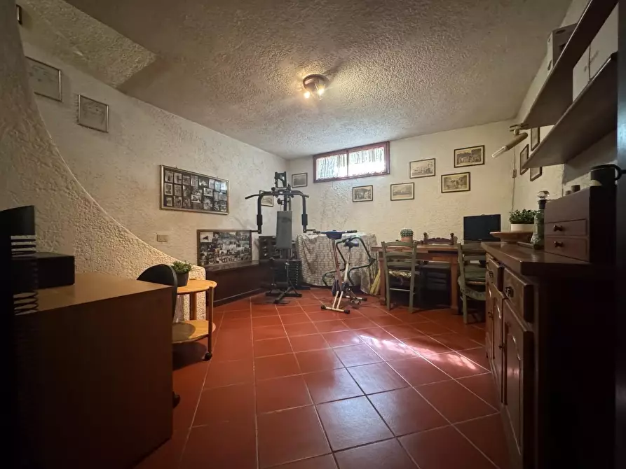 Immagine 32 di Villetta a schiera in vendita  a Viareggio