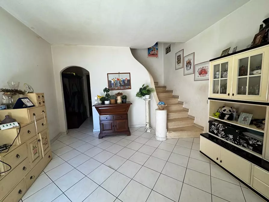 Immagine 5 di Villetta a schiera in vendita  a Viareggio