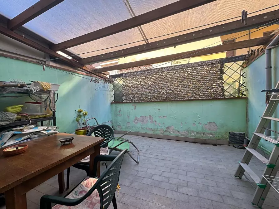 Immagine 9 di Villetta a schiera in vendita  a Viareggio