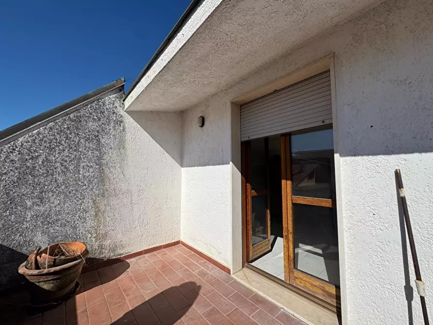 Immagine 35 di Villetta a schiera in vendita  a Viareggio