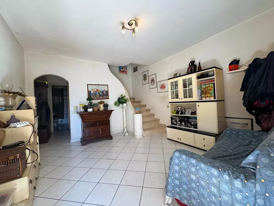 Immagine 7 di Villetta a schiera in vendita  a Viareggio