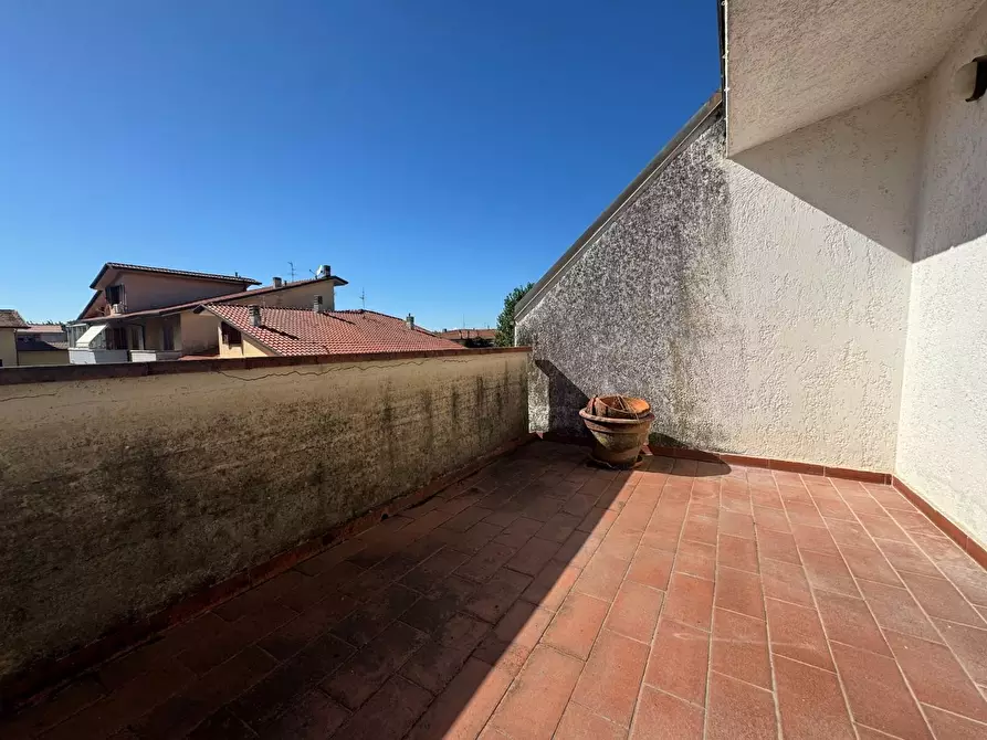 Immagine 23 di Villetta a schiera in vendita  a Viareggio