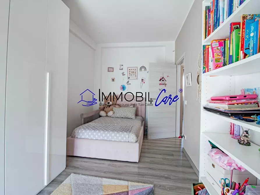 Immagine 25 di Appartamento in vendita  a Livorno