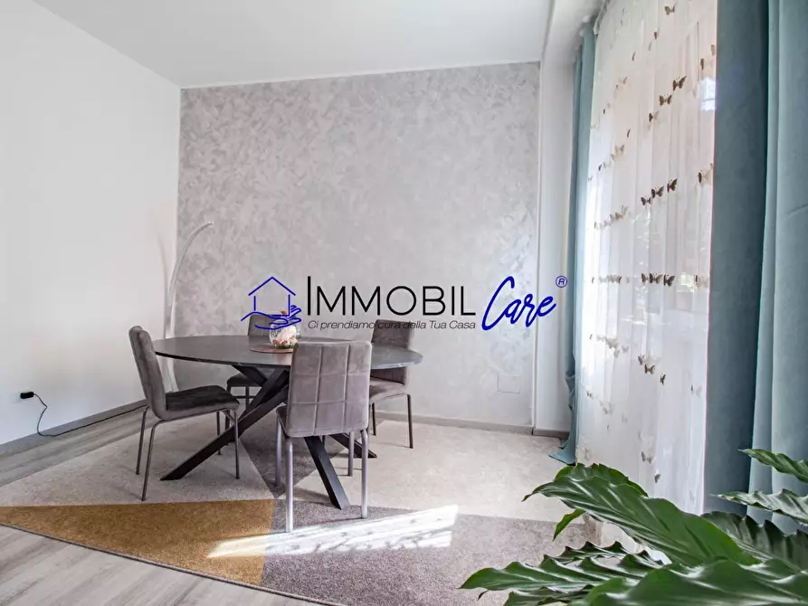 Immagine 6 di Appartamento in vendita  a Livorno