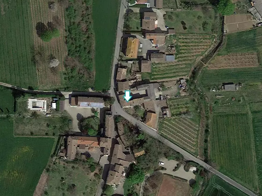 Immagine 2 di Appartamento in vendita  a Casteggio