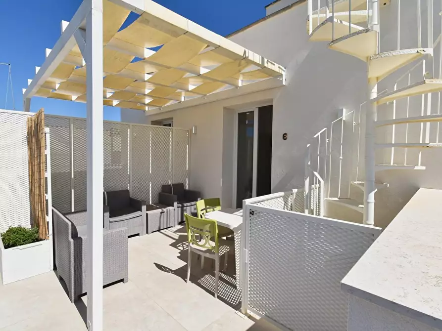 Immagine 47 di Albergo/B&B/Residence in vendita  a Nardo'