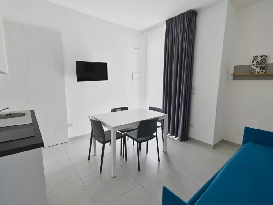 Immagine 43 di Albergo/B&B/Residence in vendita  a Nardo'