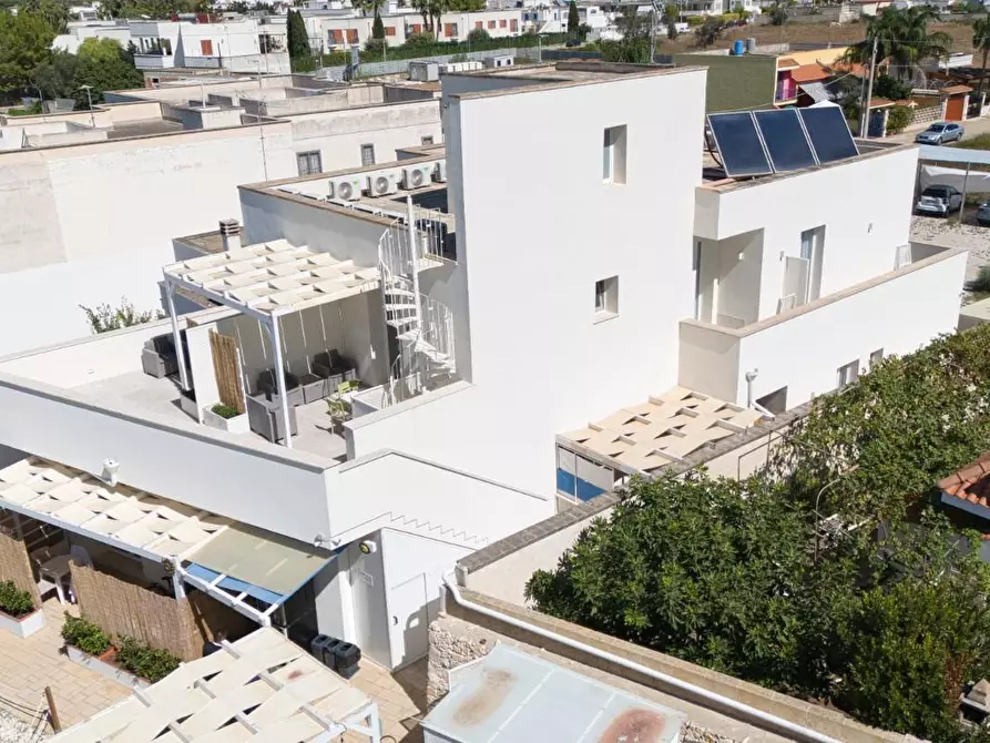 Immagine 2 di Albergo/B&B/Residence in vendita  a Nardo'