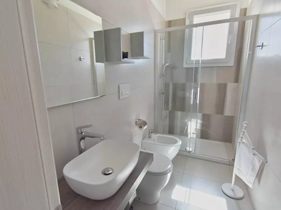 Immagine 42 di Albergo/B&B/Residence in vendita  a Nardo'