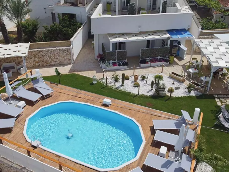 Immagine 1 di Albergo/B&B/Residence in vendita  a Nardo'
