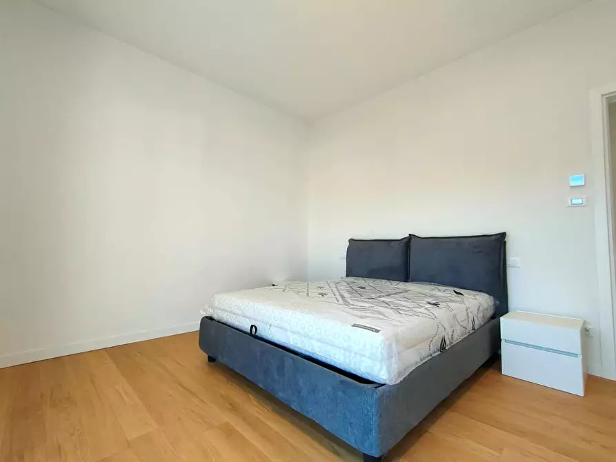 Immagine 10 di Appartamento in vendita  a Massa