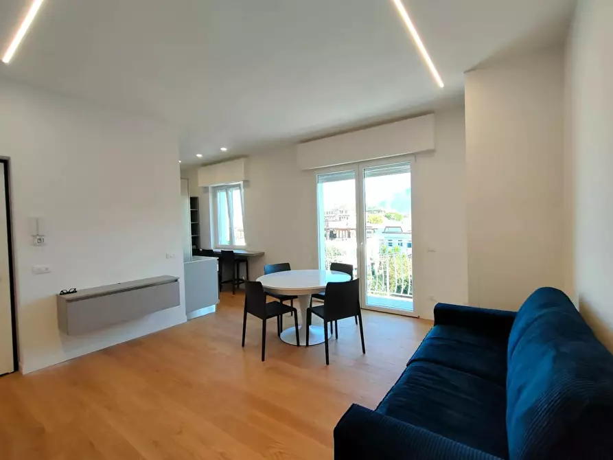 Immagine 20 di Appartamento in vendita  a Massa