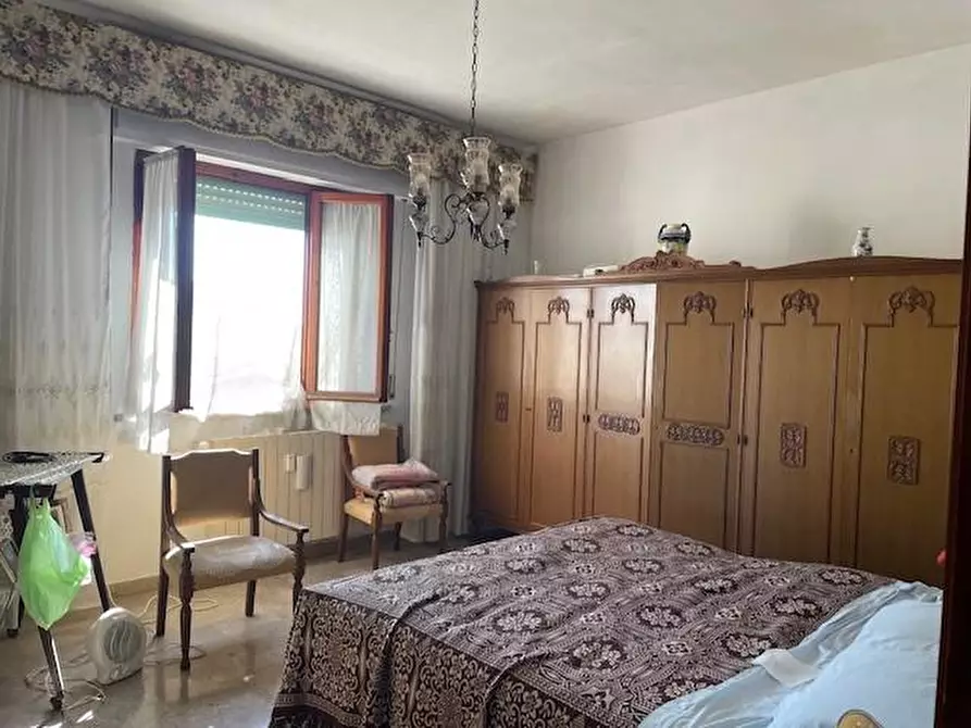 Immagine 5 di Appartamento in vendita  a Pisa