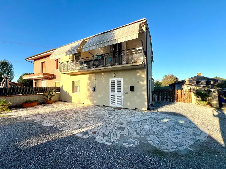 Immagine 22 di Casa colonica in vendita  a Castelfranco Di Sotto