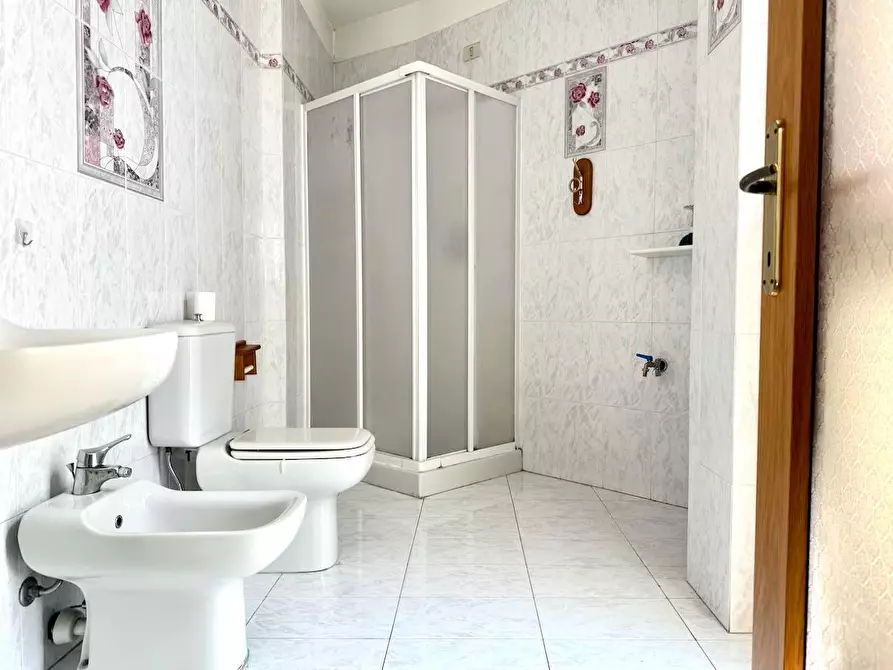 Immagine 19 di Appartamento in vendita  a Massa