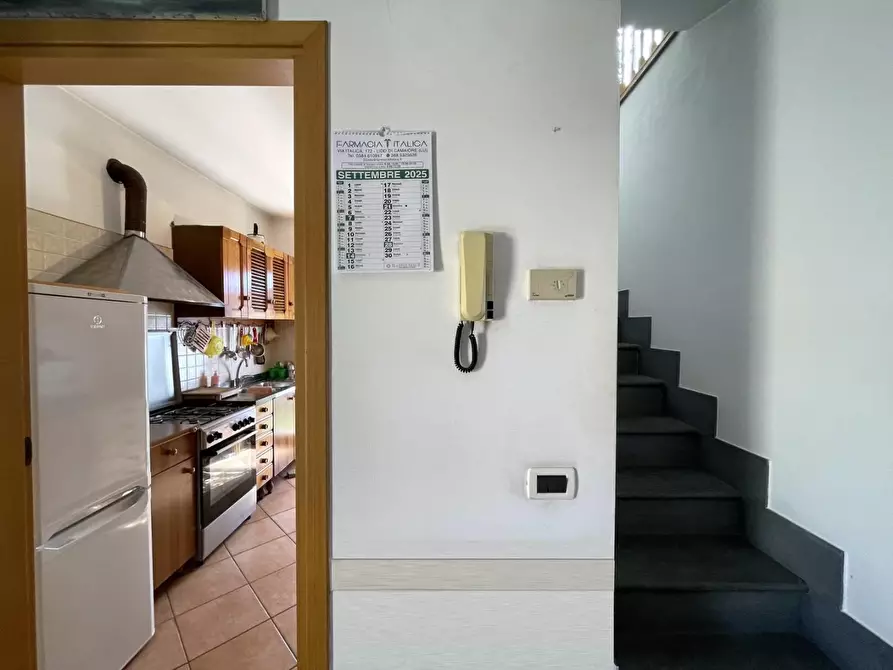 Immagine 25 di Casa bifamiliare in vendita  a Camaiore