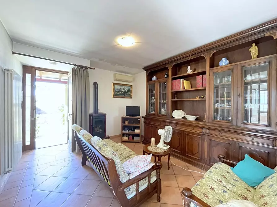 Immagine 48 di Casa bifamiliare in vendita  a Camaiore