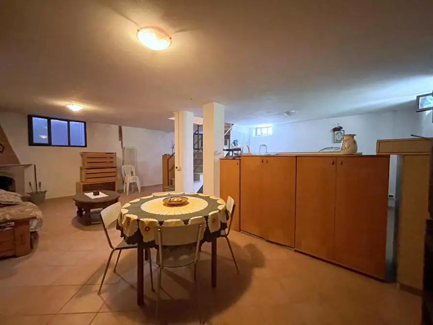 Immagine 23 di Casa bifamiliare in vendita  a Camaiore