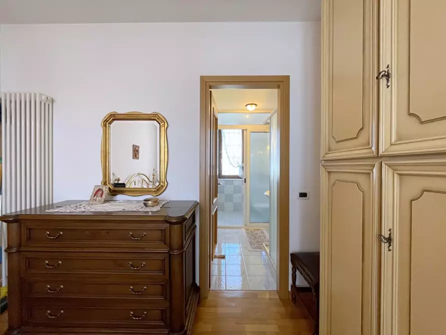 Immagine 39 di Casa bifamiliare in vendita  a Camaiore