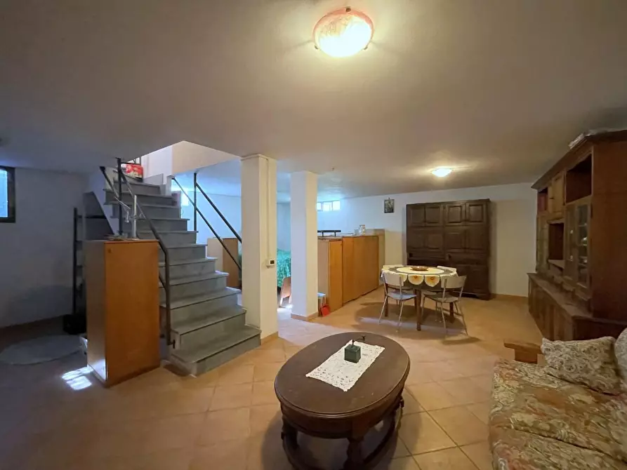 Immagine 22 di Casa bifamiliare in vendita  a Camaiore