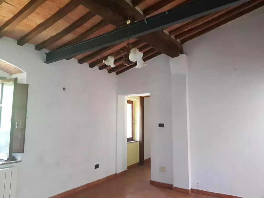 Immagine 14 di Appartamento in vendita  a Collesalvetti