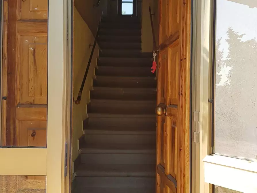 Immagine 19 di Appartamento in vendita  a Collesalvetti