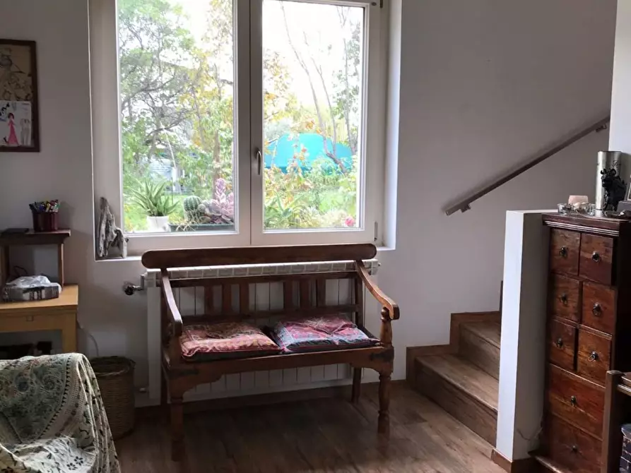 Immagine 14 di Villa in vendita  a Massa