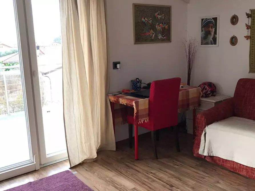 Immagine 7 di Villa in vendita  a Massa