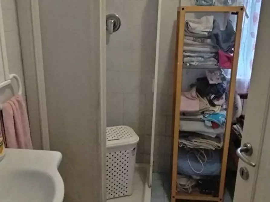 Immagine 8 di Appartamento in vendita  a Massa