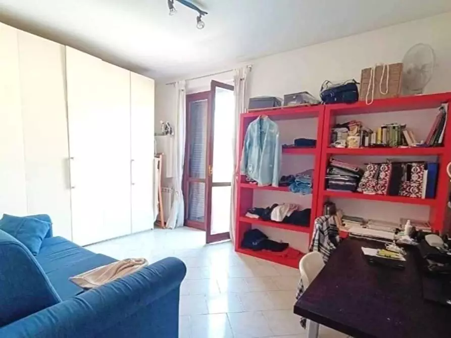 Immagine 4 di Appartamento in vendita  a Massa